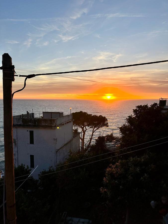 Al Castello 1 Hotel Riomaggiore Bagian luar foto